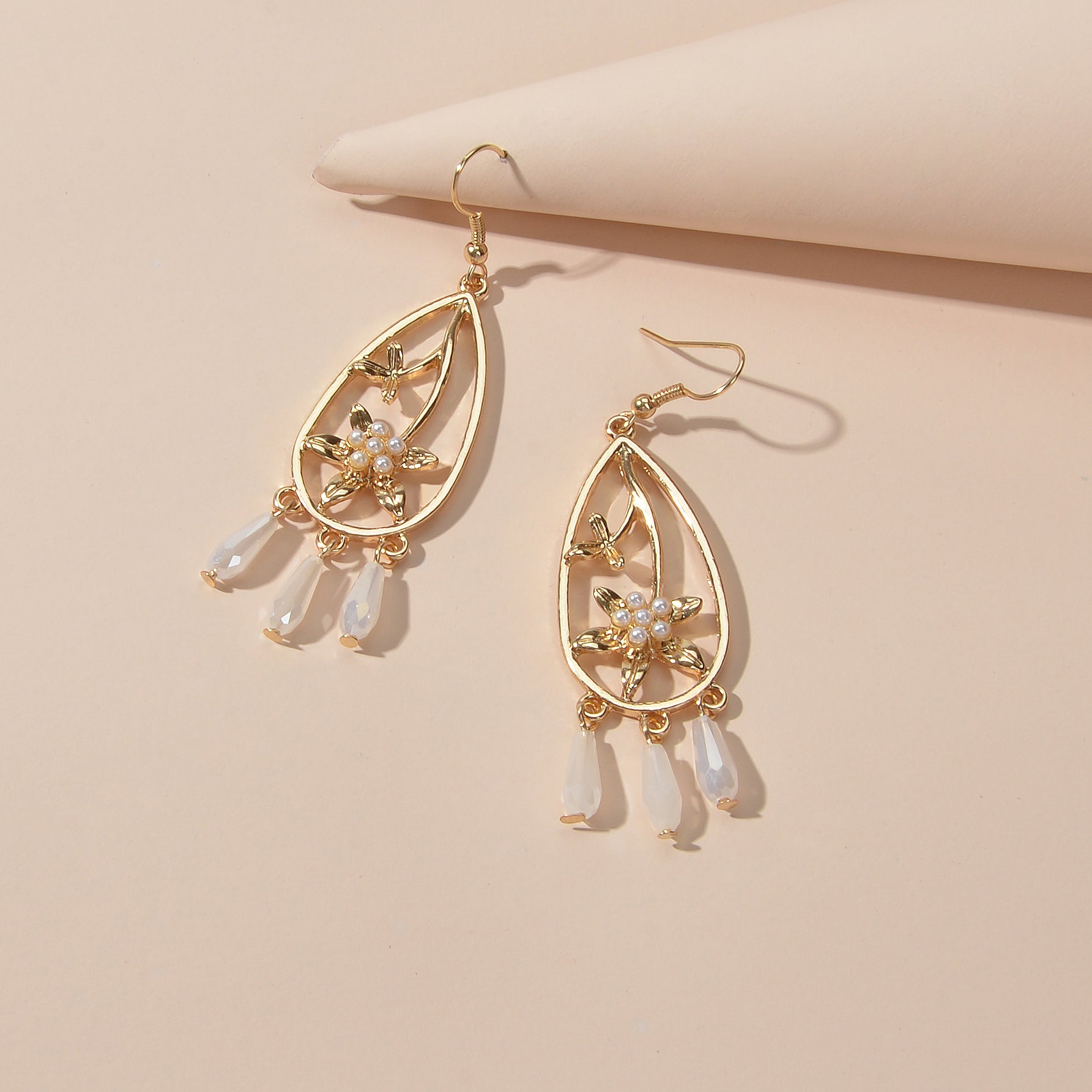 Courtly Style Pearl Flower Beads Charm Hollow Water Drop Dangle Hook Earrings