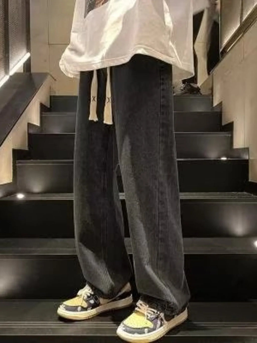 f4228e2d65cc42b9934b11ec5e6cff1d-Max-Origin